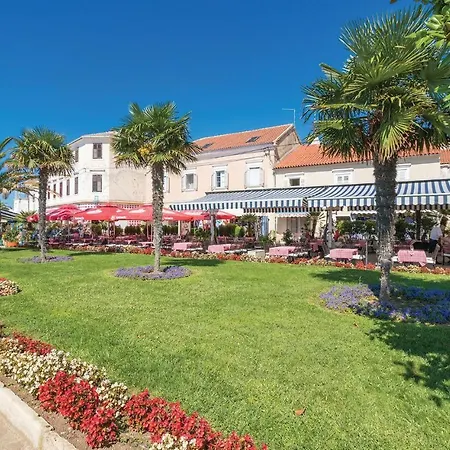 2 Bedroom Stunning In Biograd