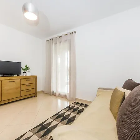 2 Bedroom Stunning In Biograd Lisane Tinjske